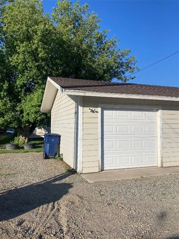 406 S 12th Street, Livingston, MT 59047