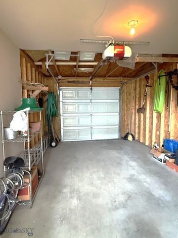 406 S 12th Street, Livingston, MT 59047