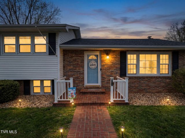 19763 Mccray Drive, Abingdon, VA 24211