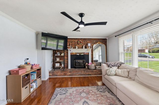 19763 Mccray Drive, Abingdon, VA 24211