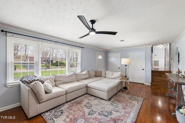19763 Mccray Drive, Abingdon, VA 24211