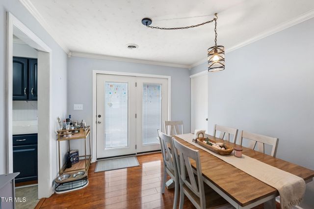 19763 Mccray Drive, Abingdon, VA 24211