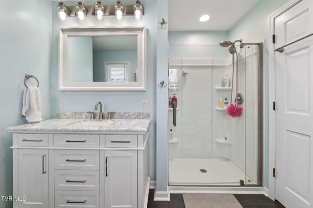 19763 Mccray Drive, Abingdon, VA 24211