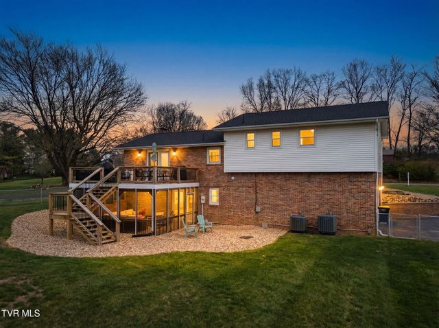 19763 Mccray Drive, Abingdon, VA 24211