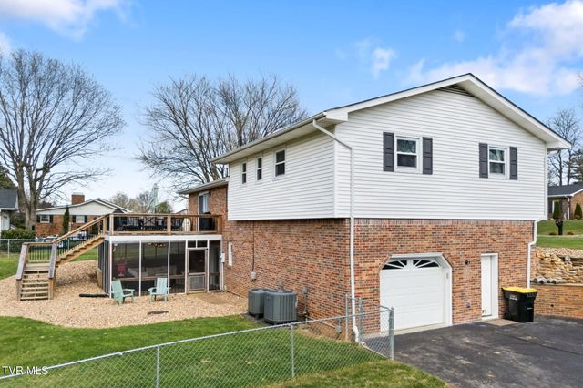 19763 Mccray Drive, Abingdon, VA 24211