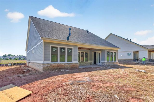 357 Lake Vista Drive, Statham, GA 30666