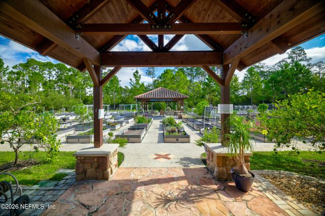 294 WOOD POND Loop, Ponte Vedra, FL 32081