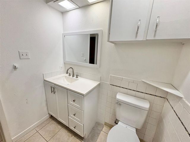 4923 Geddes Avenue, Fort Worth, TX 76107