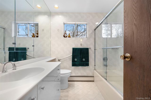 36 West Terrace Road, Great Neck, NY 11021