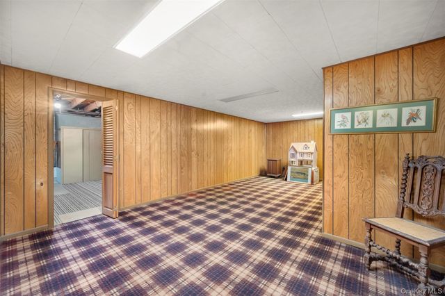 36 West Terrace Road, Great Neck, NY 11021