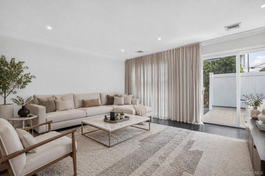 1 Koch Place, Carle Place, NY 11514 — photo 5