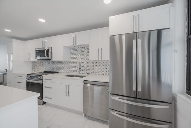 900 Ocean Drive 504, Juno Beach, FL 33408