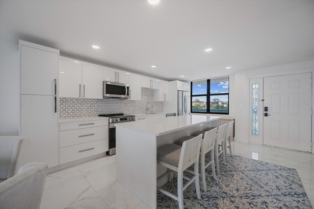 900 Ocean Drive 504, Juno Beach, FL 33408