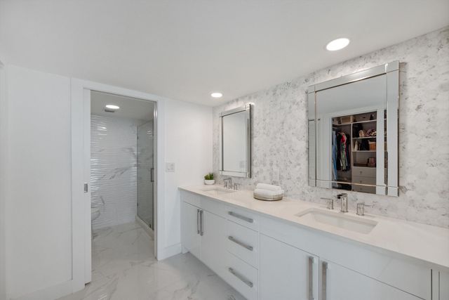 900 Ocean Drive 504, Juno Beach, FL 33408