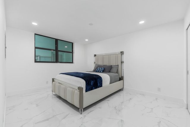 900 Ocean Drive 504, Juno Beach, FL 33408