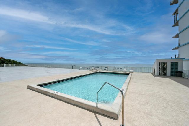 900 Ocean Drive 504, Juno Beach, FL 33408