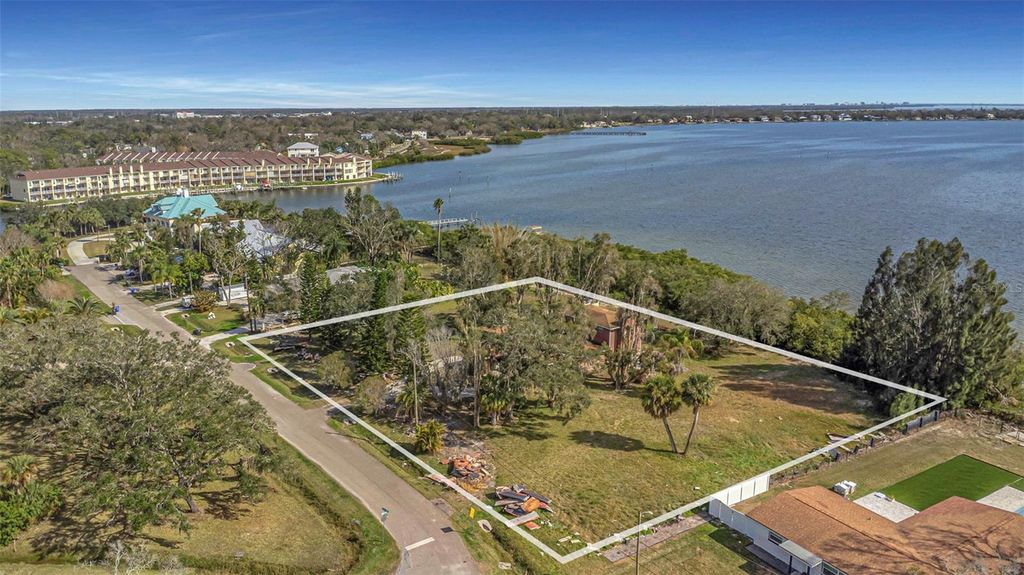 3825 SHORE BOULEVARD, Oldsmar, FL 34677
