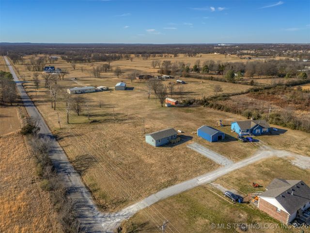 18257 E 650 Road, Inola, OK 74036