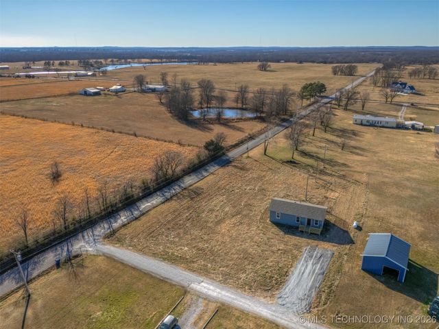 18257 E 650 Road, Inola, OK 74036