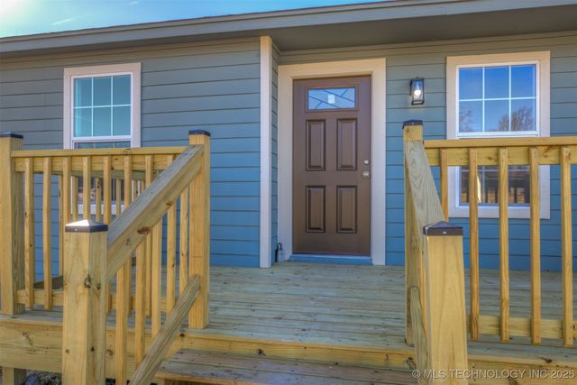 18257 E 650 Road, Inola, OK 74036