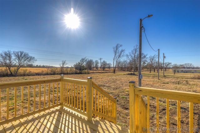 18257 E 650 Road, Inola, OK 74036