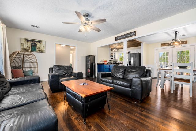 1405 Brentwood Drive, Greeneville, TN 37743
