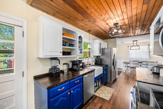 1405 Brentwood Drive, Greeneville, TN 37743