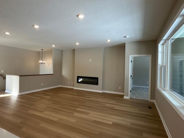 20064 Glenbrook Path, Lakeville, MN 55044