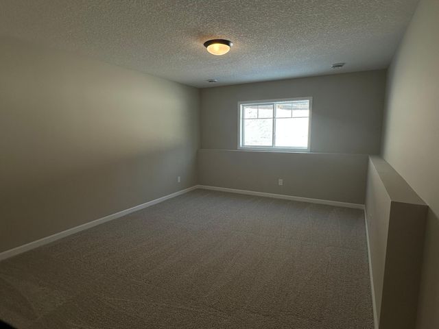 20064 Glenbrook Path, Lakeville, MN 55044