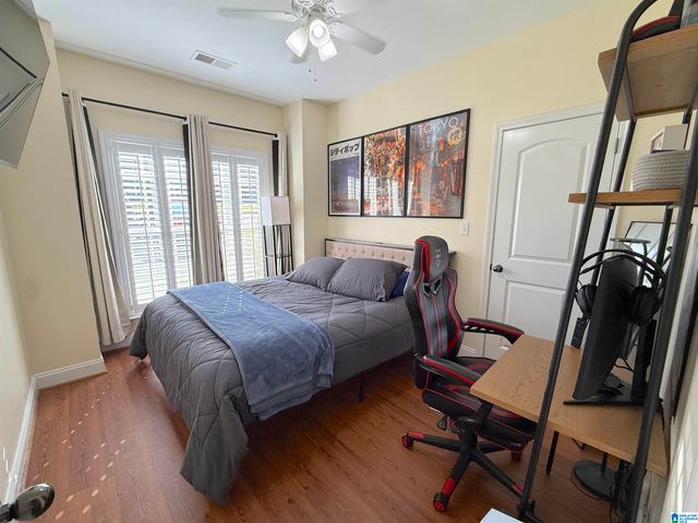 501 MAGNOLIA CREST CIRCLE, Gardendale, AL 35071