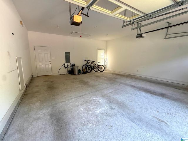 501 MAGNOLIA CREST CIRCLE, Gardendale, AL 35071