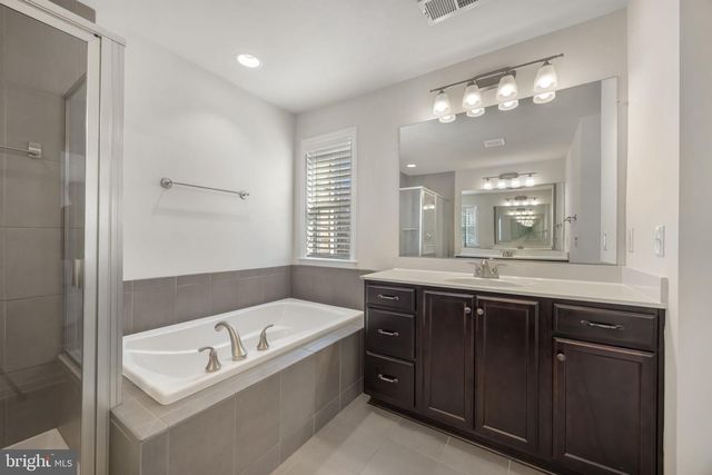 1104 NOLAN ST, Fredericksburg, VA 22401