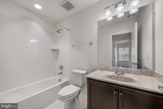 1104 NOLAN ST, Fredericksburg, VA 22401