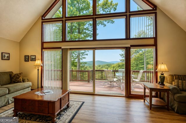 110 Ridge Drive, Ellijay, GA 30540