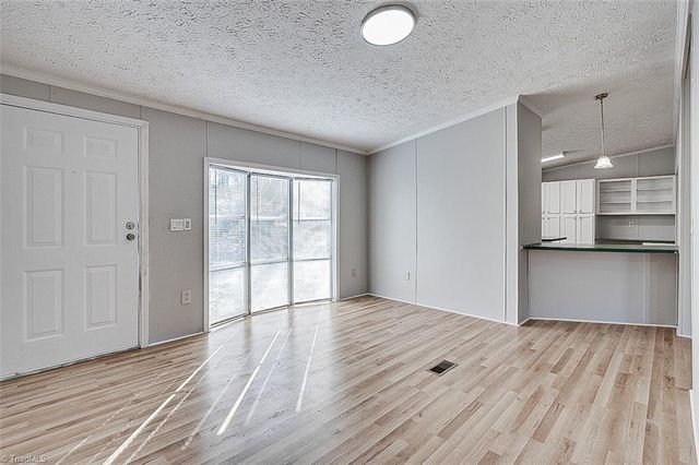 1614 Manorview Road, Asheboro, NC 27205