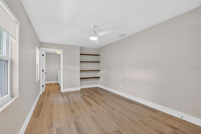 5326 S RUSSELL STREET, Tampa, FL 33611