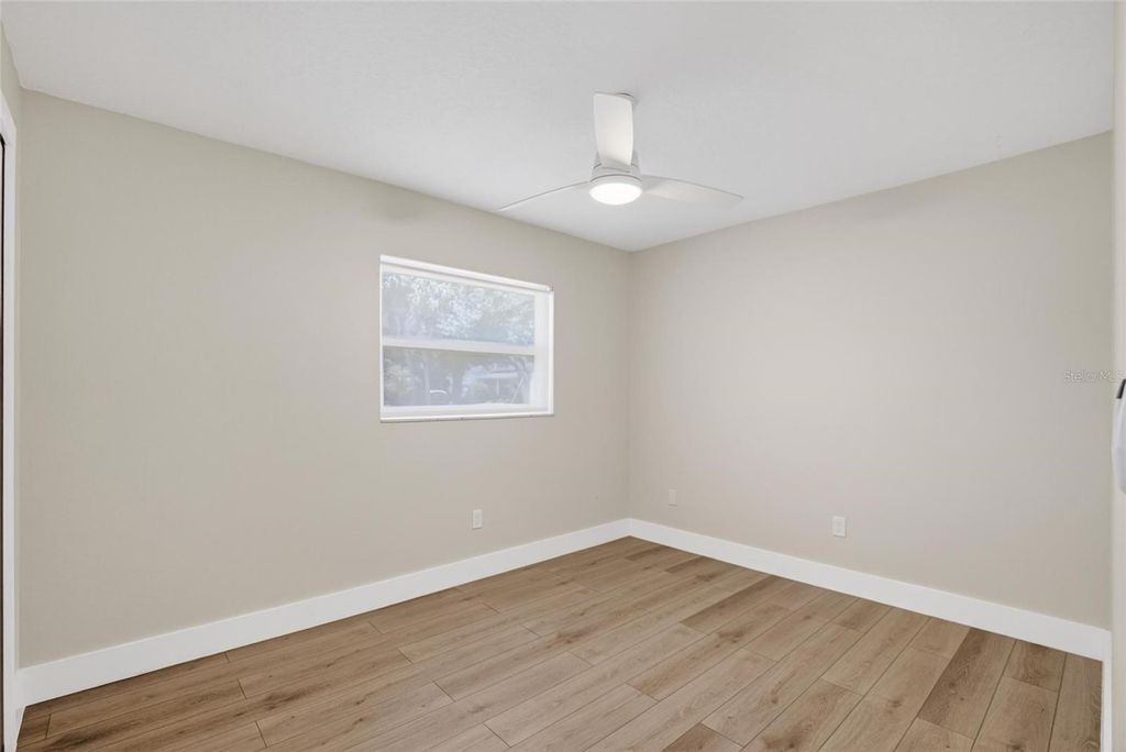 Image 25 of property listing at 5326 S RUSSELL STREET, Tampa, FL 33611