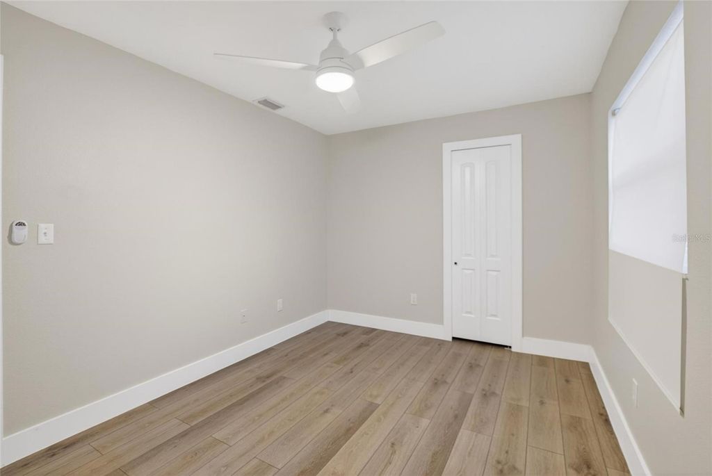 Image 32 of property listing at 5326 S RUSSELL STREET, Tampa, FL 33611