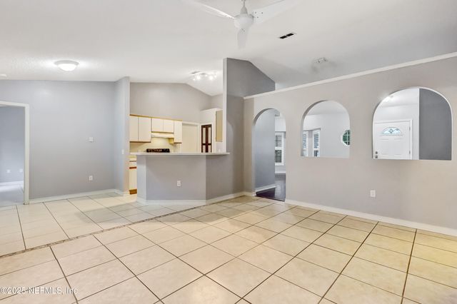 13002 VIBURNUM Drive S, Jacksonville, FL 32246