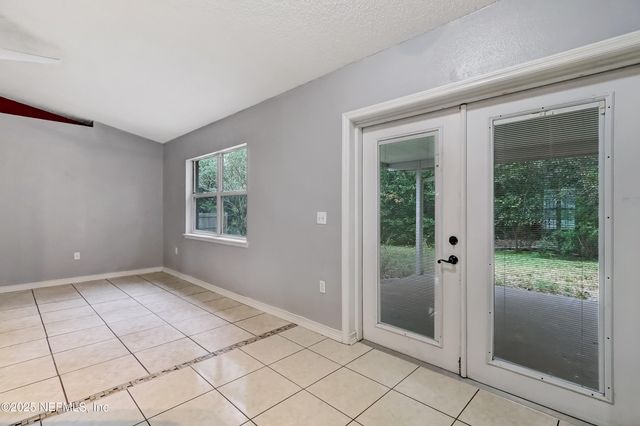 13002 VIBURNUM Drive S, Jacksonville, FL 32246