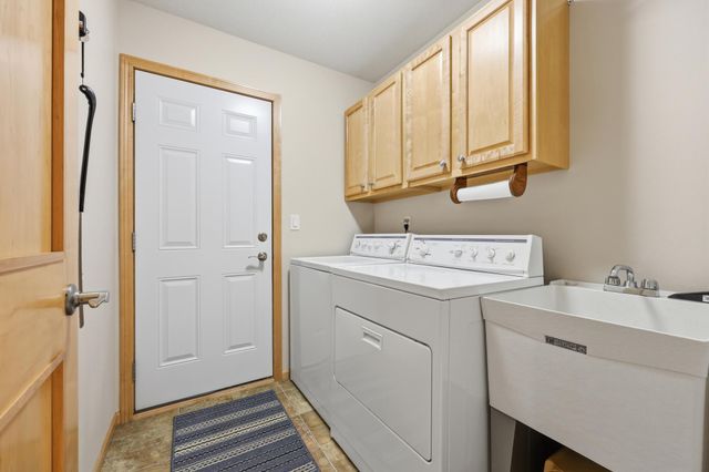 4875 43rd Street S, Fargo, ND 58104