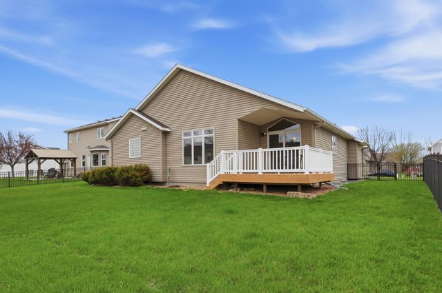 4875 43rd Street S, Fargo, ND 58104