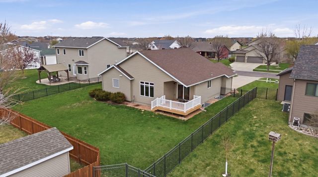 4875 43rd Street S, Fargo, ND 58104