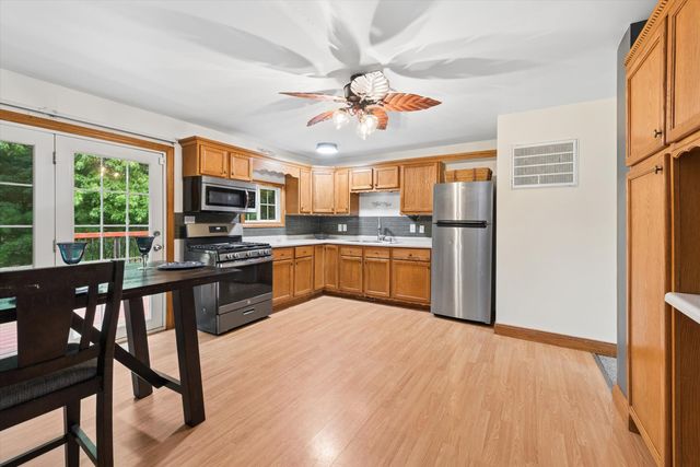 371 W 550 N, Valparaiso, IN 46385