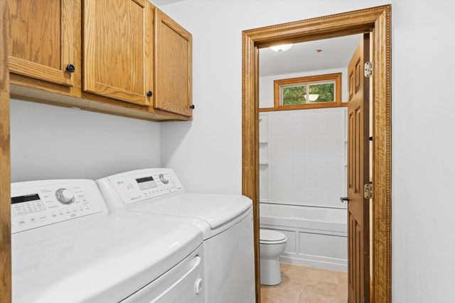 371 W 550 N, Valparaiso, IN 46385