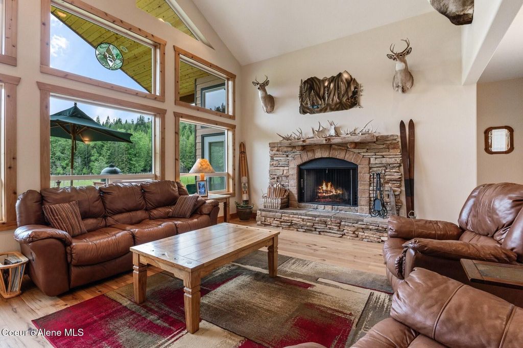 88 Fenway Dr, Sagle, ID 83860 photo 5