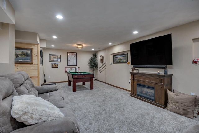 134 Bristle Way, Edgerton, WI 53534