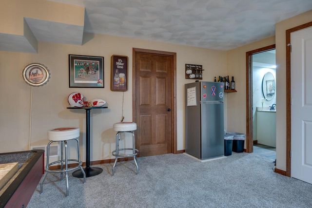 134 Bristle Way, Edgerton, WI 53534