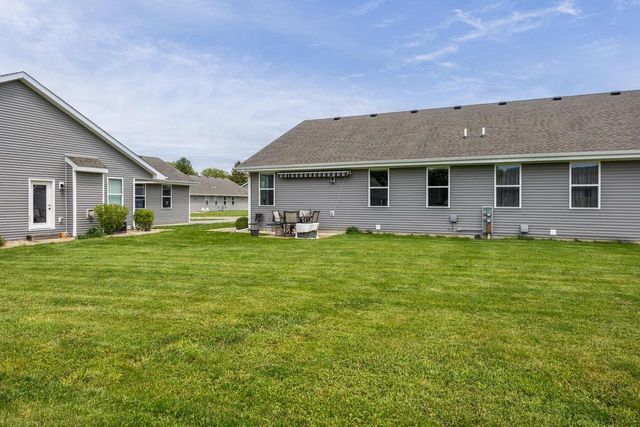 134 Bristle Way, Edgerton, WI 53534
