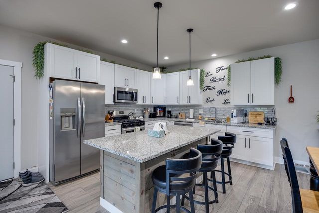 134 Bristle Way, Edgerton, WI 53534